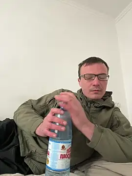 viktor1992-1-1 – Naživo XXX chat