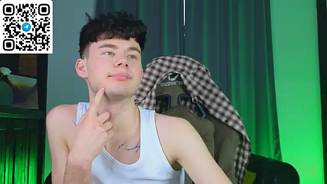 Cute_Mike live XXX chat