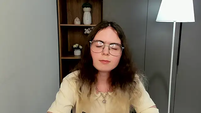 MyrlZangger 现场XXX聊天