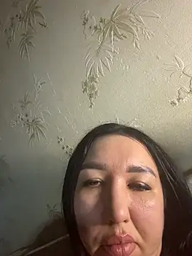 Chat XXX en directo de Naughtbaby_2025