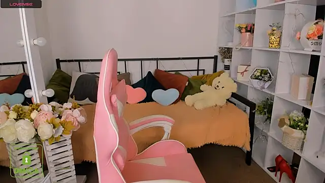 Elma_Lily: απευθείας συνομιλία ΧΧΧ