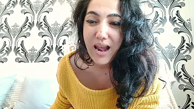 CharmingWitchy Live XXX Chat