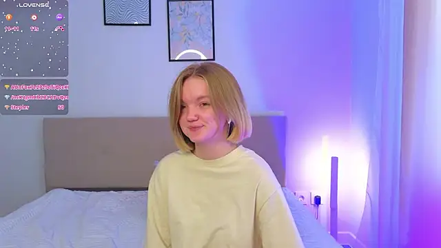 StellaBunny: απευθείας συνομιλία ΧΧΧ