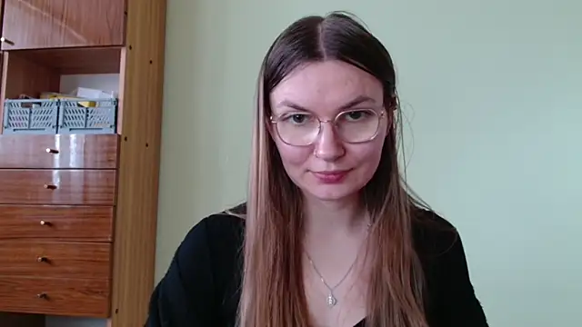 LooveELLYx: онлайн-секс-чат