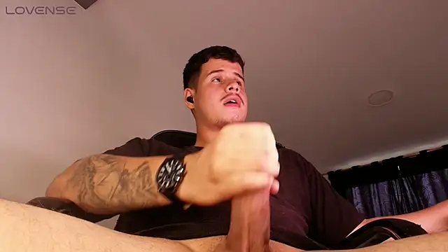 Chat +18 de BjornSteel ao vivo