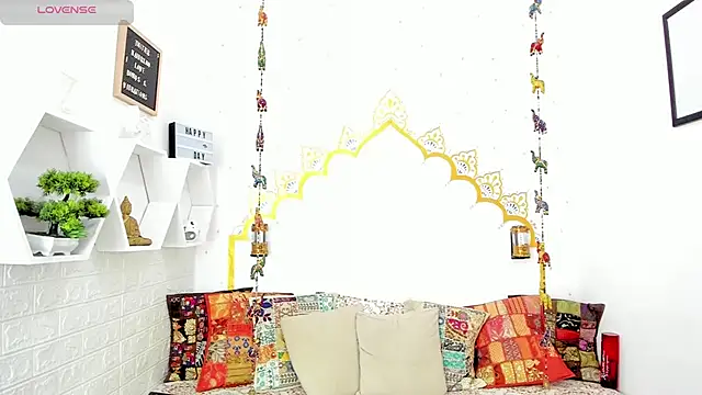 LadyNahir 即時 XXX 聊天