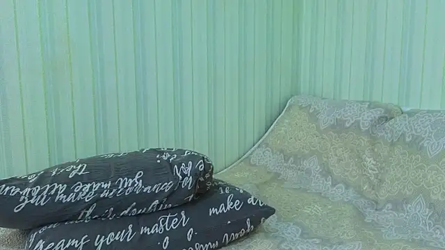 _Lily_ Chat XXX in diretta