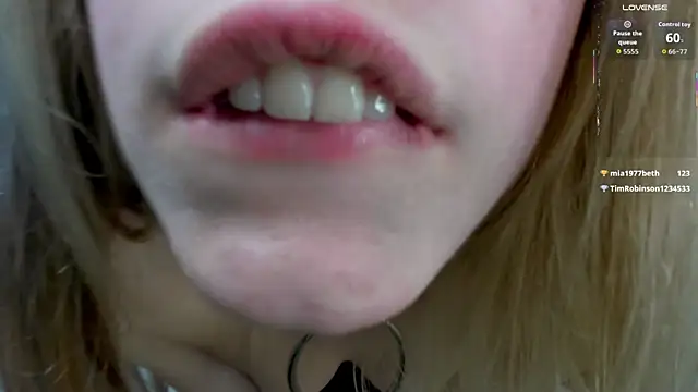 TiffinyMergist 现场XXX聊天