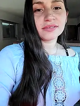 Онлайн чат XXX LolatuMiel