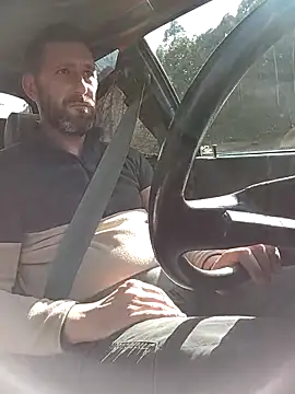 BZH45: διαδικτυακό σόου στην κάμερα