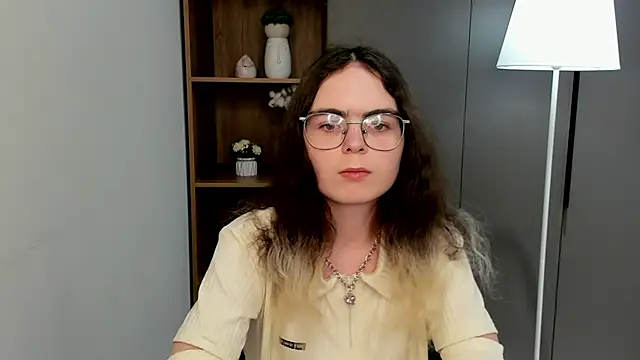 XXX chat uživo modela MyrlZangger