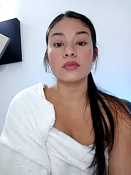 tara20_ Live XXX-Chat