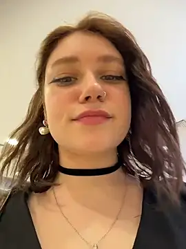 Chat +18 de lucy-joy ao vivo