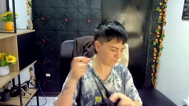 Chat +18 de _Hannah_Hot ao vivo