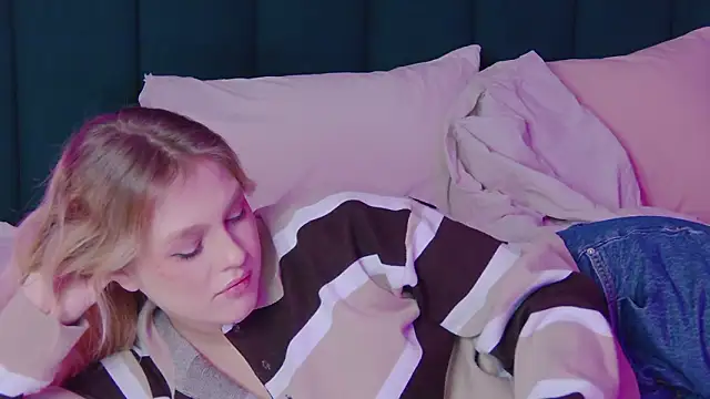 Chat +18 de CaitlinSugar ao vivo