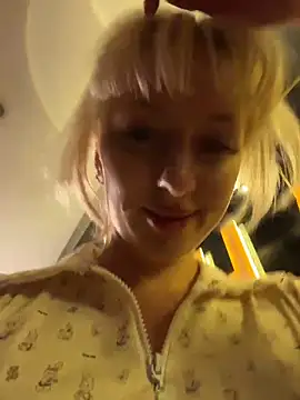 RonnieKiss 라이브 XXX 채팅