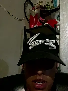 Aleexxx_2005 webkamerás műsora