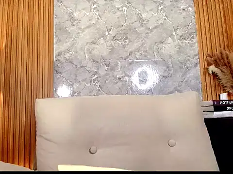 MiaFuckingWill Live XXX Chat