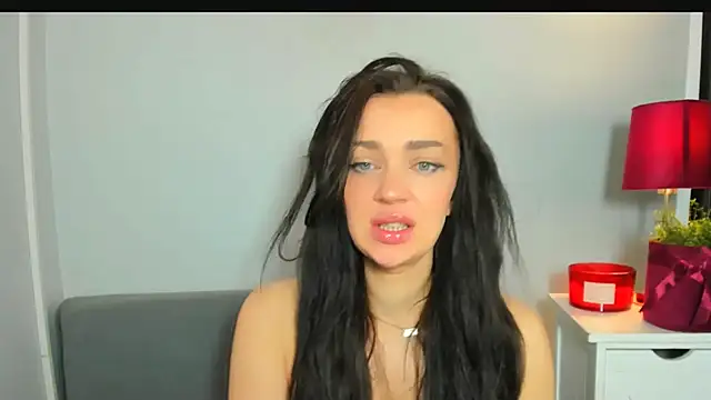 دردشة OliviaFantasy الجنسية المباشرة