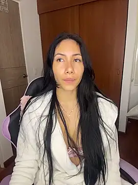 XXX chat uživo modela ArianaReynoldss