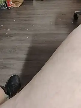 J3TBLAQK94 Live XXX Chat