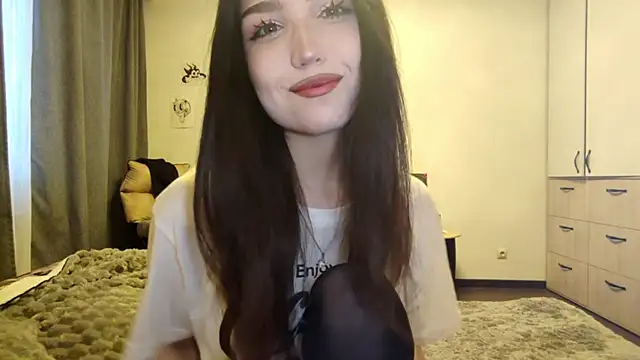 XXX chat uživo modela Qwami_Amie