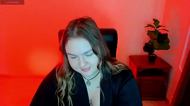 دردشة Sofiawetsweet الجنسية المباشرة