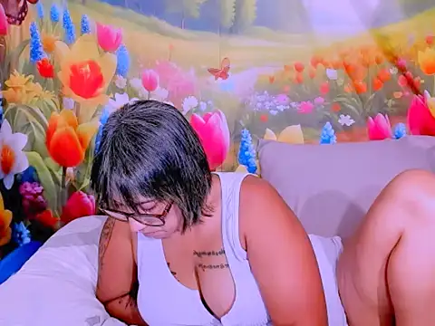 indianroxyのライブXXXチャット