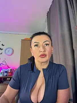 Hotangel75 Chat XXX in diretta