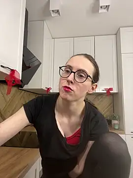 Chat +18 de MartiniiSelenna ao vivo