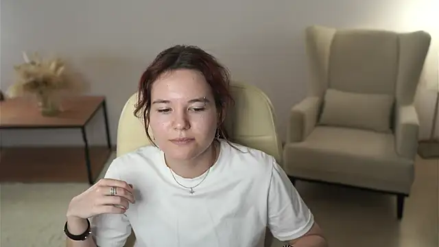 Chatroom XXX en direct de MelvaGoya