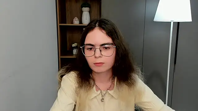 Czat XXX na żywo – MyrlZangger