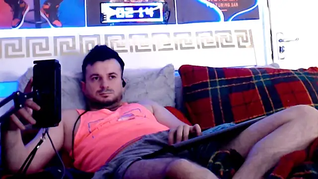 XXX chat uživo modela FuckToyBoy69