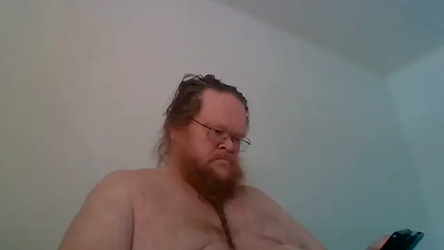 Kaappi1967: διαδικτυακό σόου στην κάμερα