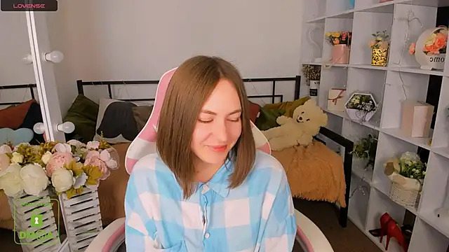 Chat +18 de Elma_Lily ao vivo