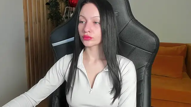 NaomiBlakesのライブXXXチャット