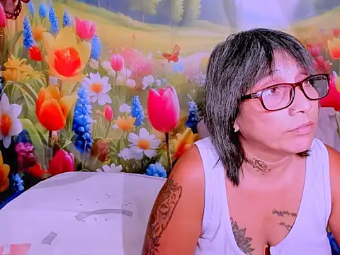 Онлайн чат XXX indianroxy