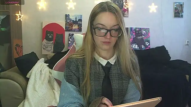 SecretSophia Live XXX-chat