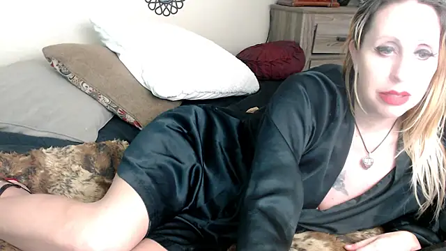 Chat +18 de Lourdesnoir@xh ao vivo