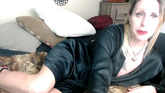 Lourdesnoir@xh live XXX chat