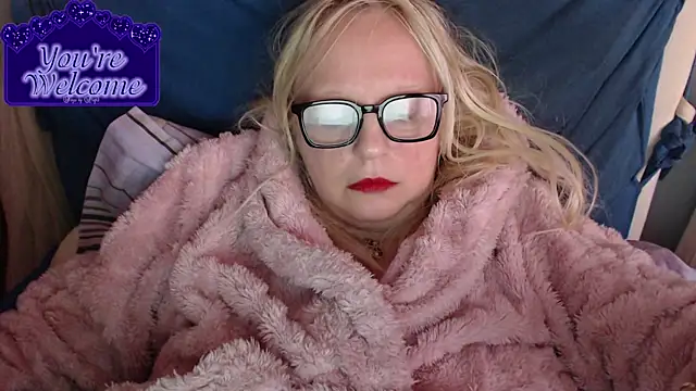 martachatte webkamerás műsora