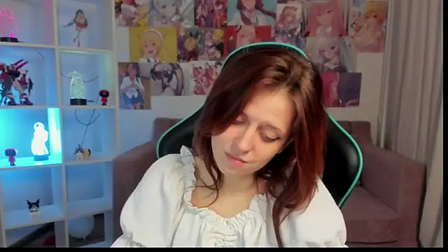 FreyaVey Chat XXX in diretta