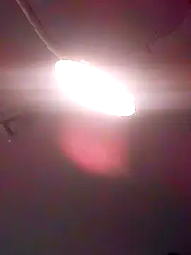 Pokazy przed kamerką – JhonSHelBy7LuNa