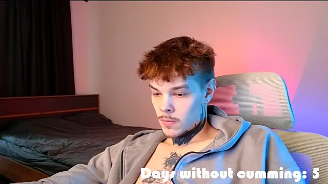 دردشة DENIS_HERE الجنسية المباشرة