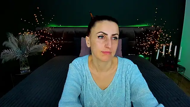 Rebecca_Diamond 即時 XXX 聊天