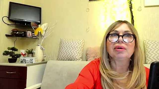 Chatroom XXX en direct de SusieNoreen