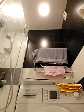 Chat +18 de Happy_Gym_Year ao vivo