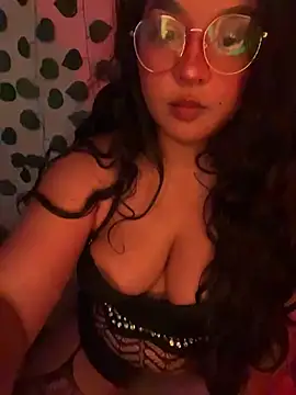 Isabella_Belmont élő XXX-chatje