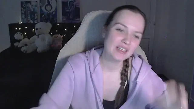 Chat +18 de Little_flowers ao vivo