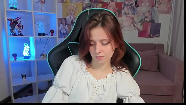 Chatroom XXX en direct de FreyaVey